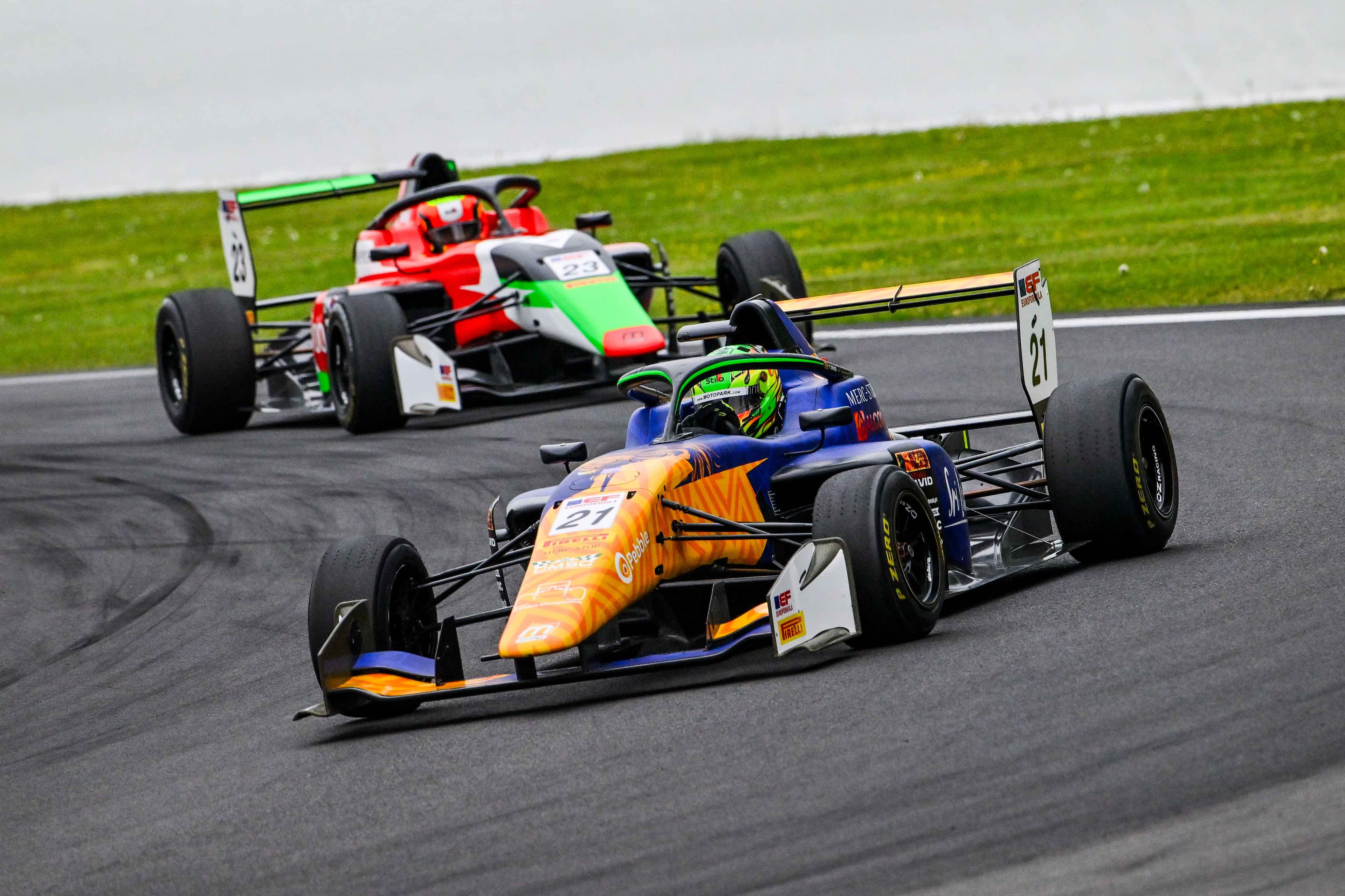 David (Motopark) logra su tercer triunfo tras muchos duelos